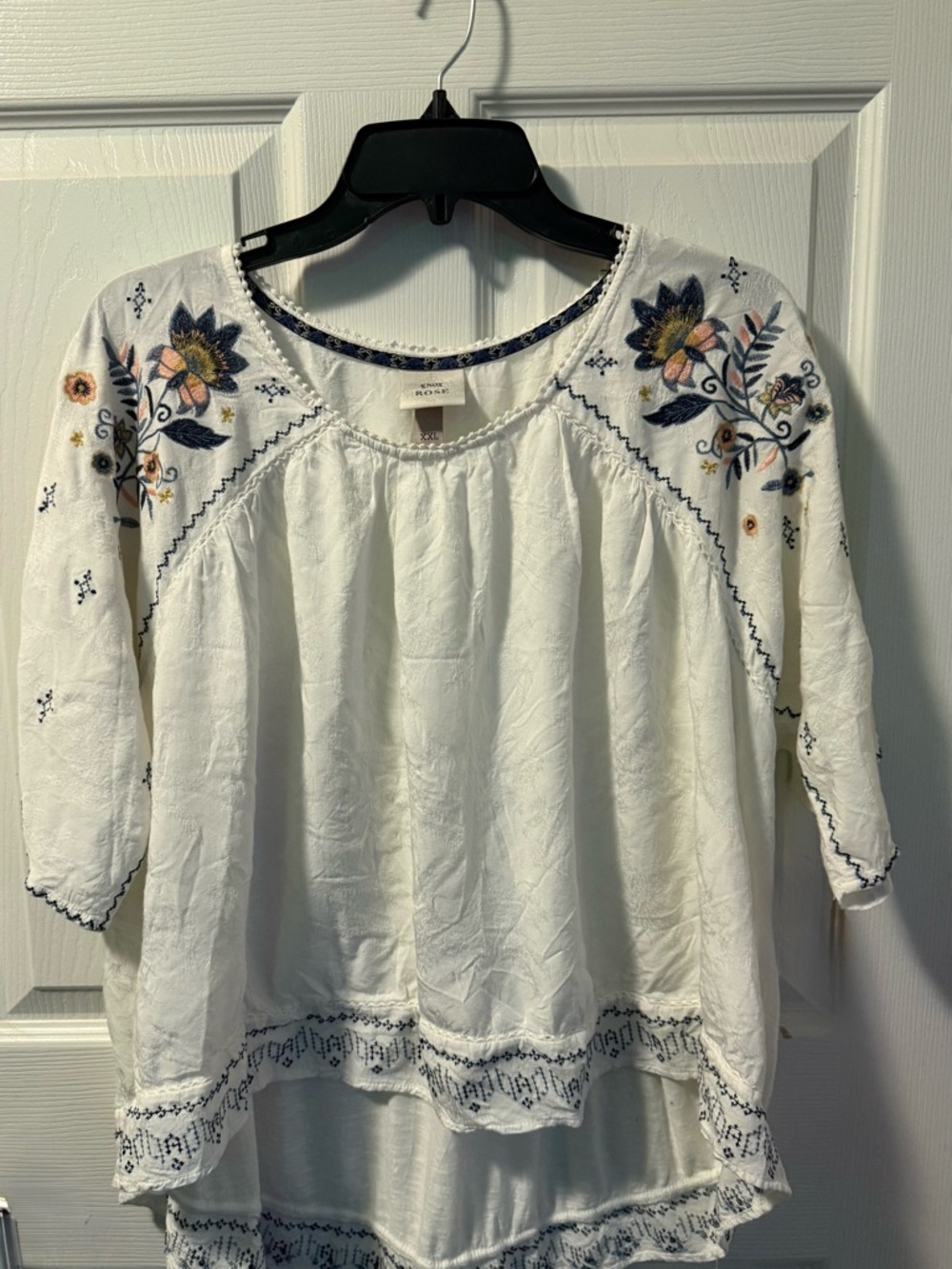 Knox Rose Embroidered Peasant Tunic Top